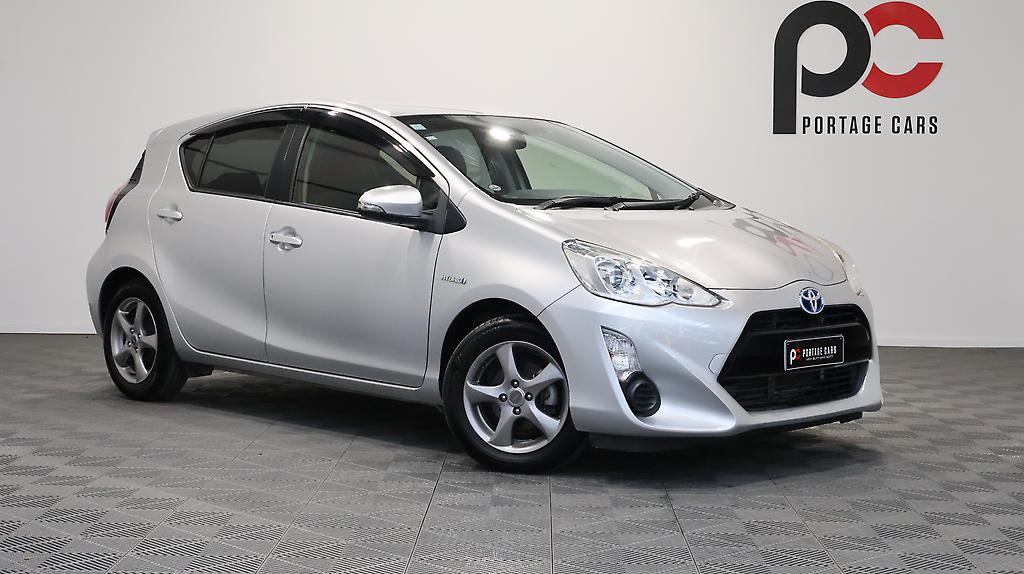 2015 Toyota Aqua S Model, Push Start, Reverse Camera image 356263