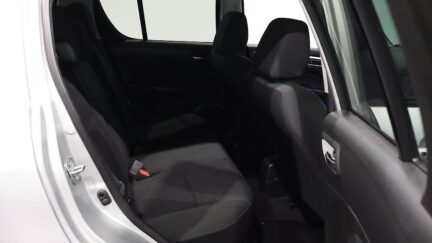 2014 Suzuki Swift XG, Push Start image 354855