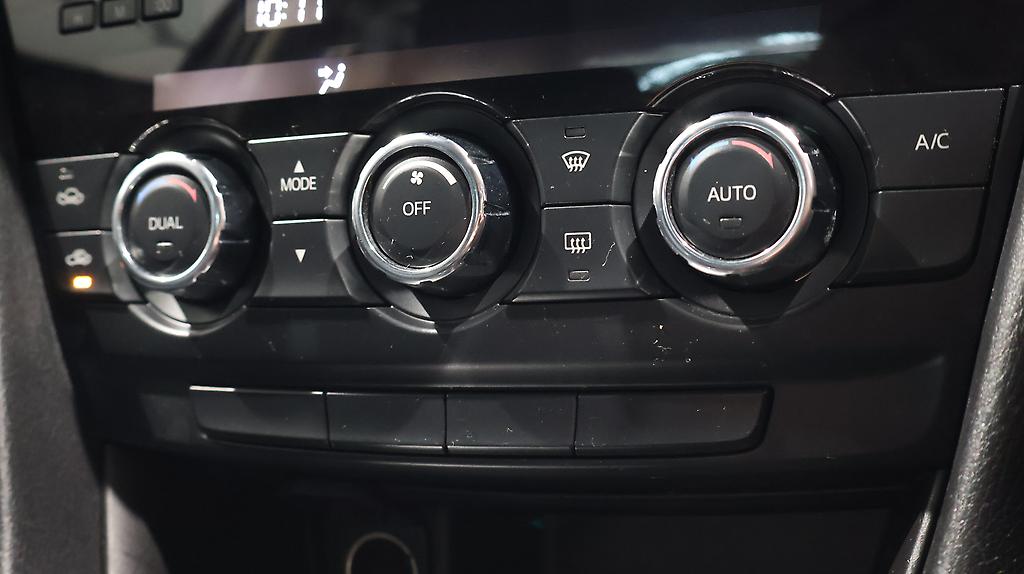 2014 Mazda Atenza Sedan 20S image 355427