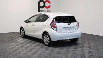 2015 Toyota Aqua S Model, Push Start, Reverse Camera image 354762