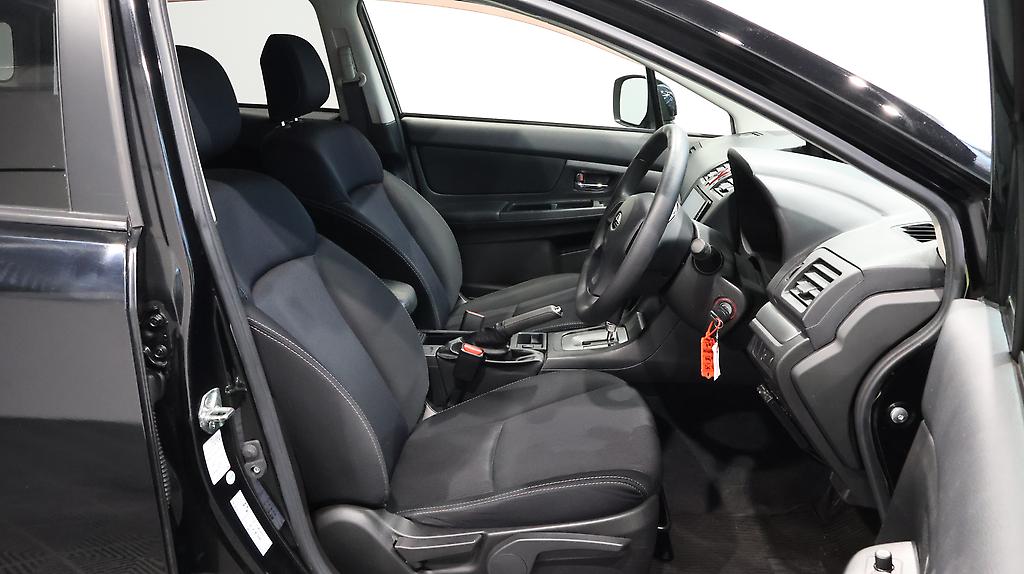 2013 Subaru Impreza Sport 1.6i-L image 356664