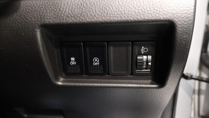 2014 Suzuki Swift XG-DJE image 353598