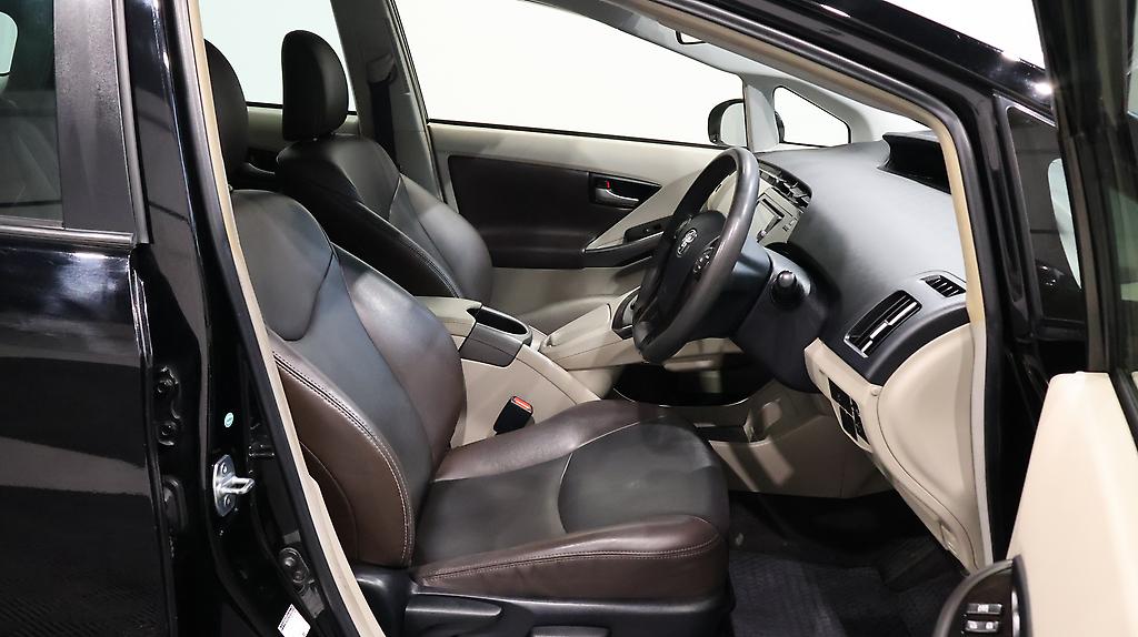 2014 Toyota Prius S Model image 355650