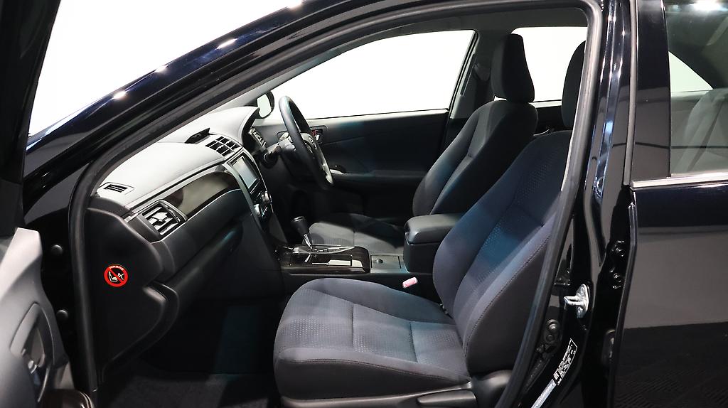2012 Toyota Camry Hybrid, Push Start image 352749
