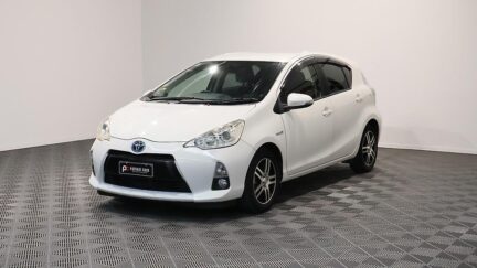 2013 Toyota Aqua G Model, Push Start image 355899