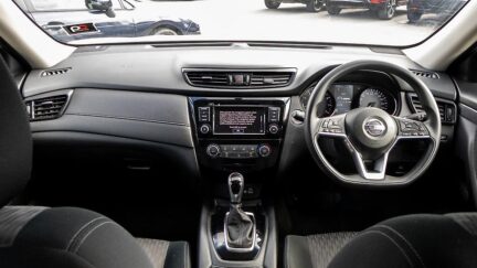 2022 Nissan X-trail ST 2.5P/4WD/NZ NEW image 355814