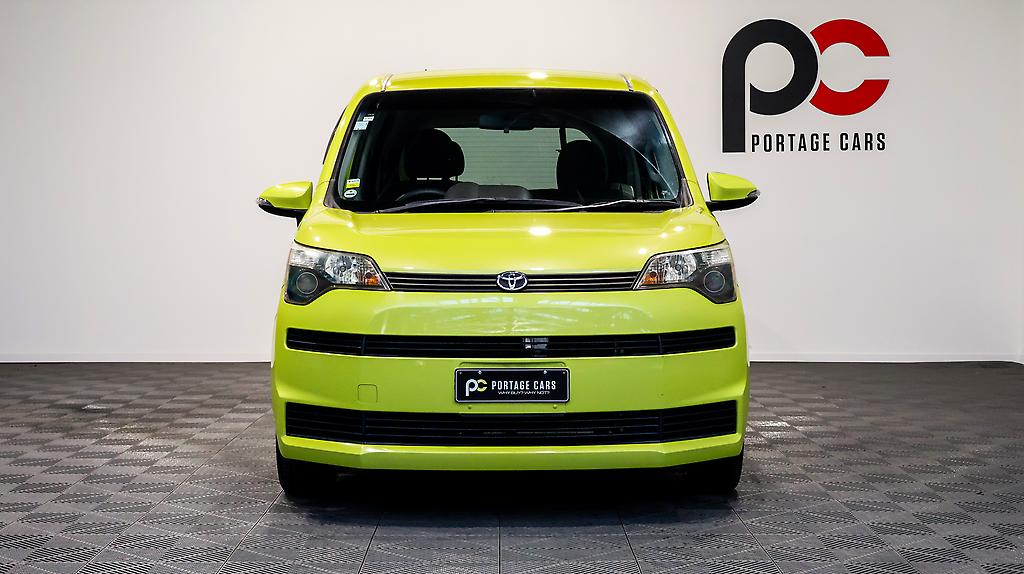 2013 Toyota Spade F Model, Push Start, Reverse Camera image 355854