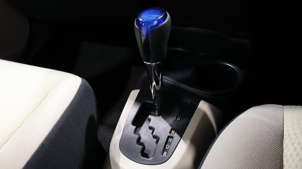 2013 Toyota Aqua S Model, Push Start, Reverse Camera image 355566