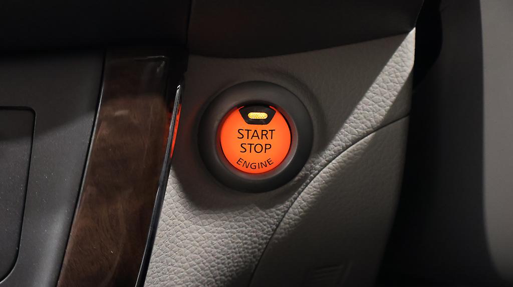 2014 Nissan Sylphy G Model, Push Start, Reverse Camera image 354884