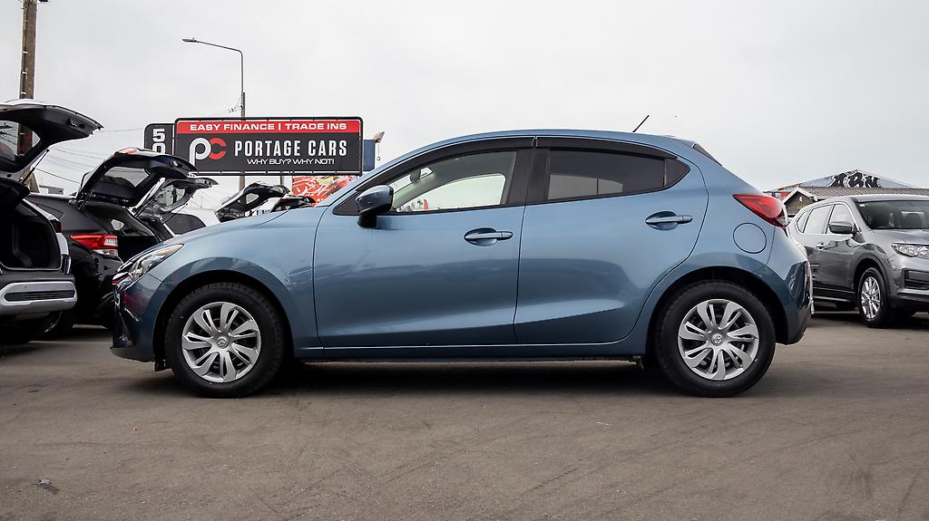 2015 Mazda Demio 13C Push start image 357302