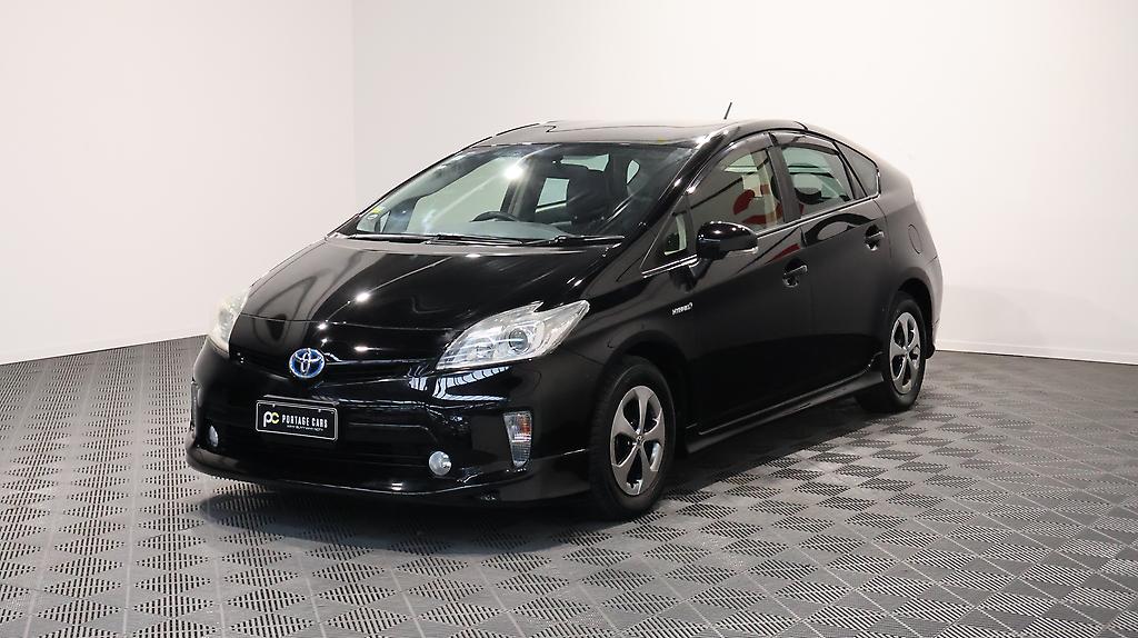 2014 Toyota Prius S Model image 355642