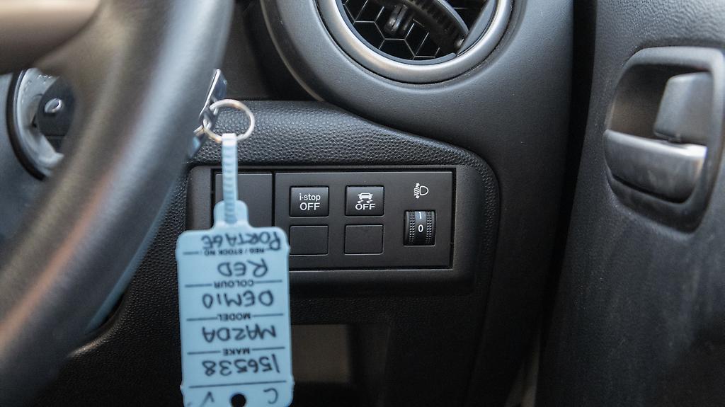 2013 Mazda Demio 1.3S LOW KMS I stop image 352926