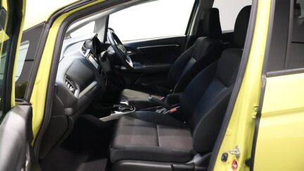 2015 Honda Fit Hybrid F Package image 354665