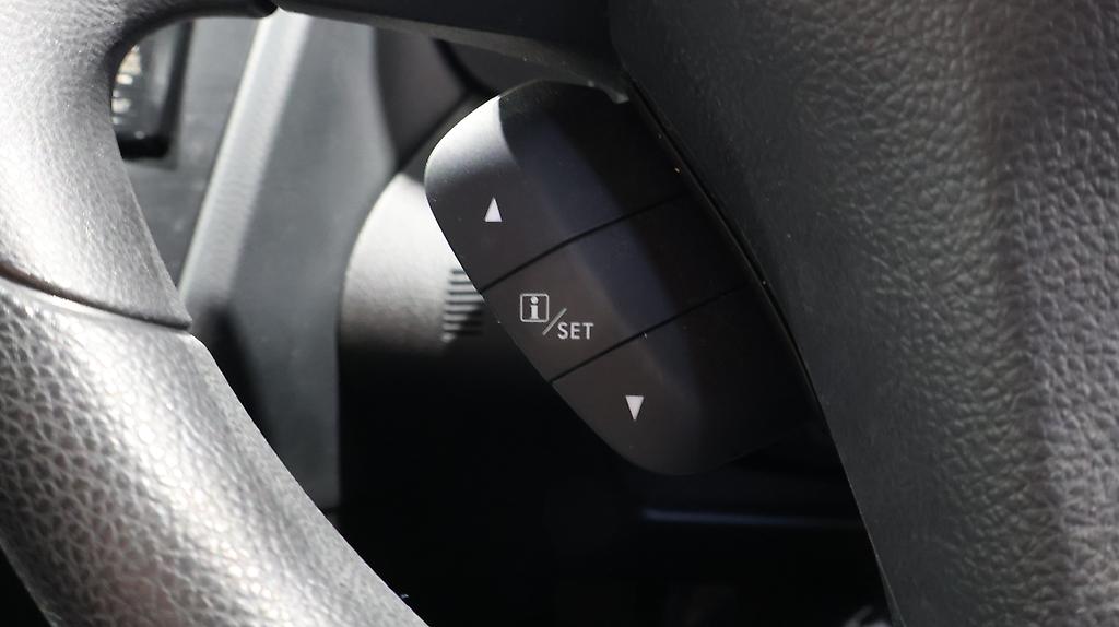 2013 Subaru Impreza Sport 1.6i-L image 356671
