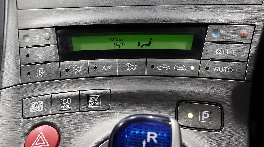 2013 Toyota Prius S Model image 356409