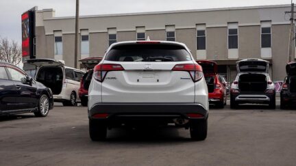 2014 Honda Vezel Hybrid X 7 AT image 357222