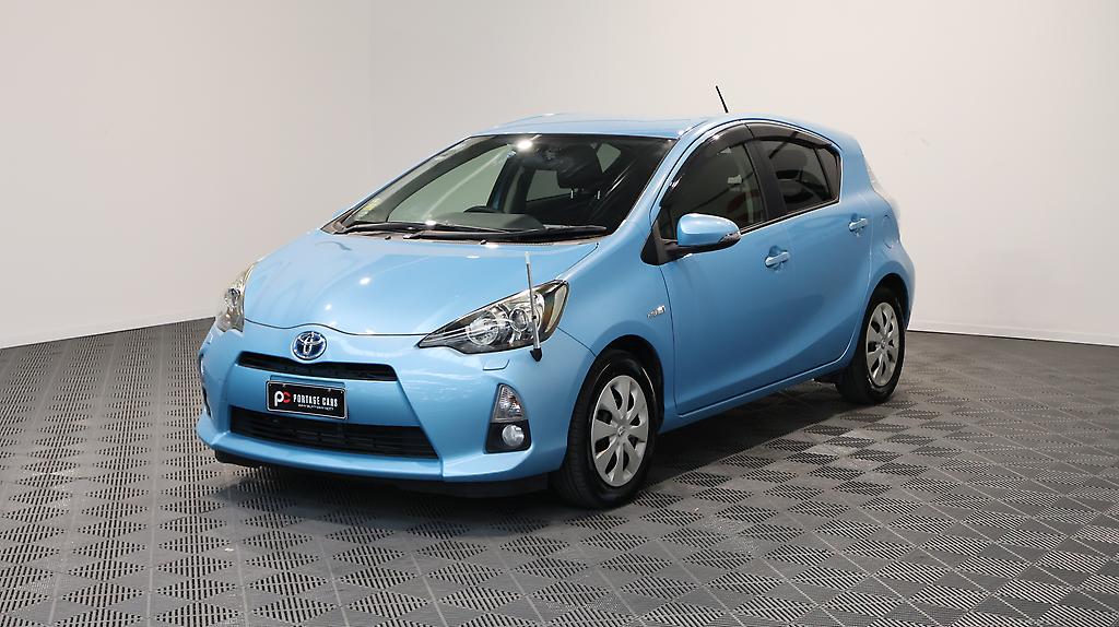 2013 Toyota Aqua S Model, Push Start image 355207