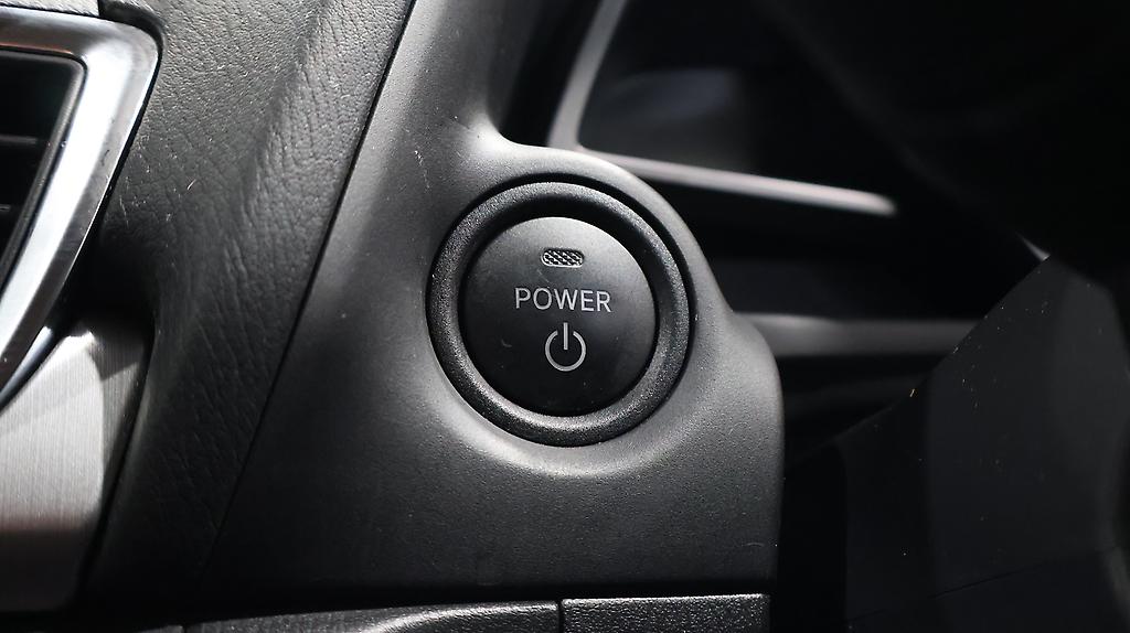 2014 Mazda Axela Hybrid S image 353738