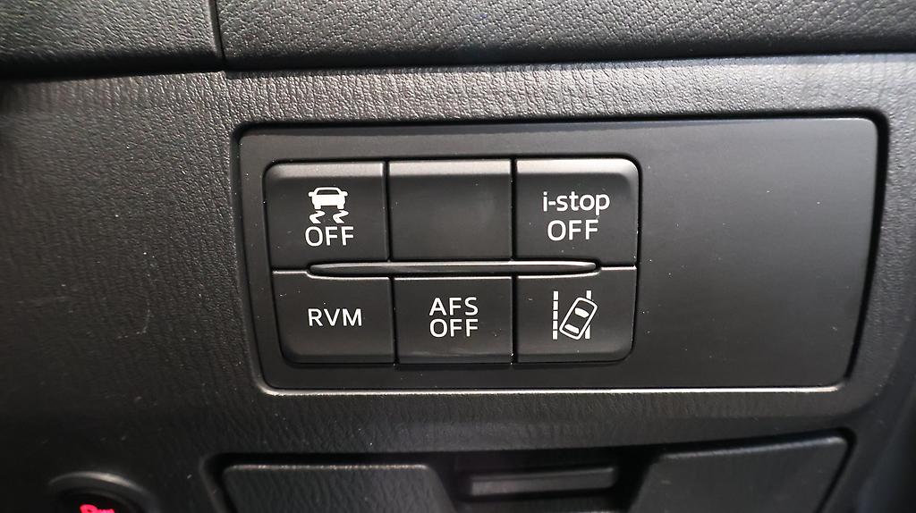 2013 Mazda Atenza 20S Sedan image 356024