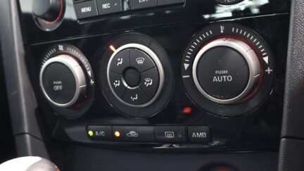 2008 Mazda Axela Hatchback image 353640