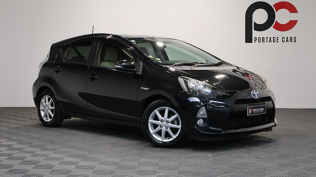 2013 Toyota Aqua S Model, Push Start, Reverse Camera image 355549