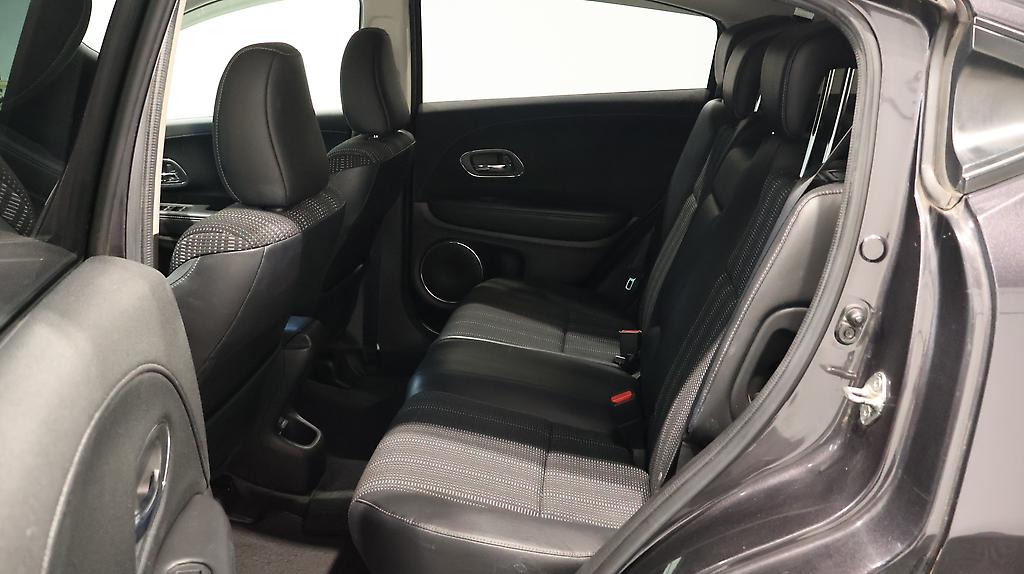 2015 Honda Vezel Hybrid Z image 355511