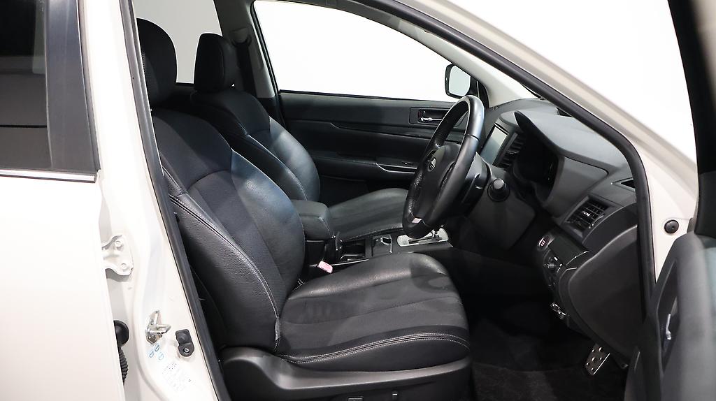 2013 Subaru Legacy Touring Wagon 2.5i Eyesight B-Sport G AWD image 353345