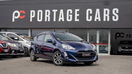 2016 Toyota Aqua Hybrid F spec Push start image 356972