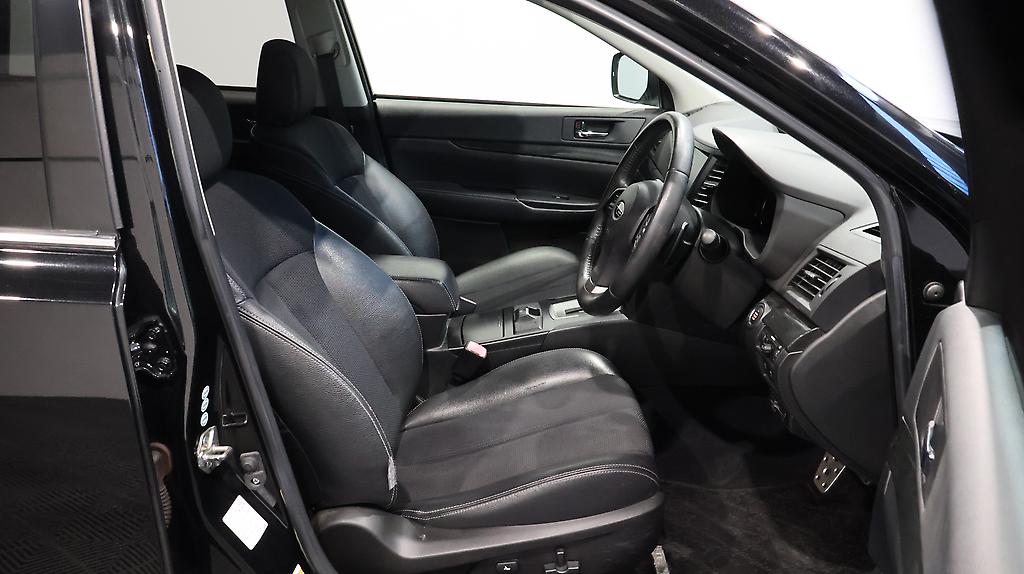 2013 Subaru Legacy Touring Wagon 2.5i B-sports Eyesight G-Package AWD image 357050