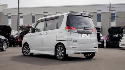 2012 Mitsubishi Delica D:2 SAS & G White Limited image 356918