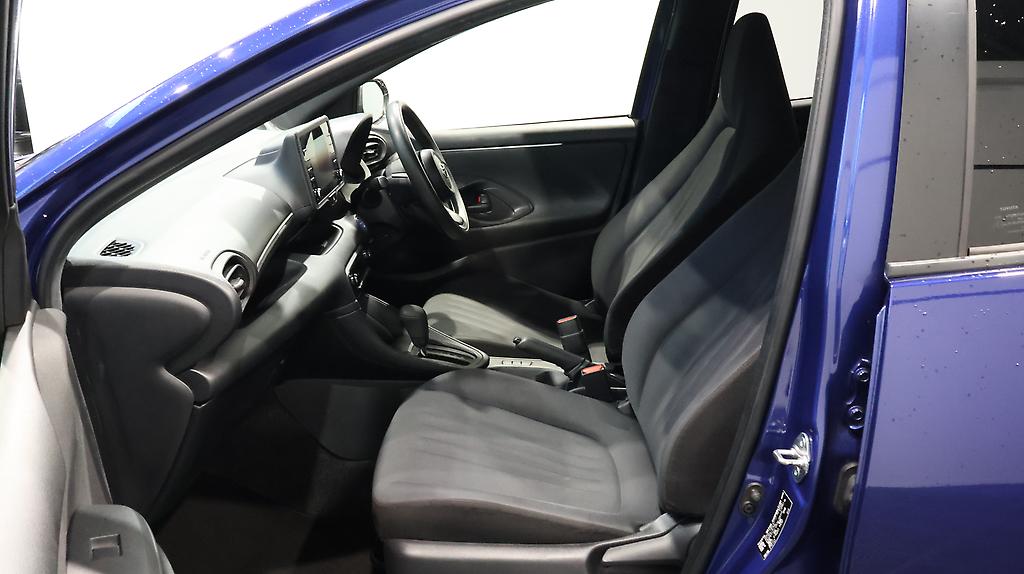 2021 Toyota Yaris Hybrid X image 357595