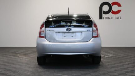 2013 Toyota Prius S Model image 356621