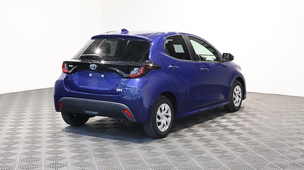 2021 Toyota Yaris Hybrid X image 357592