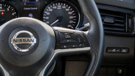 2022 Nissan X-trail ST 2.5P/4WD/NZ NEW image 353208