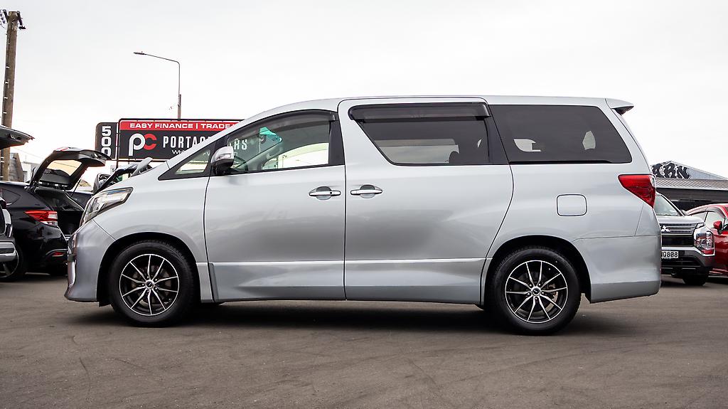 2012 Toyota Alphard Velfire 8 Seater Push start image 352704
