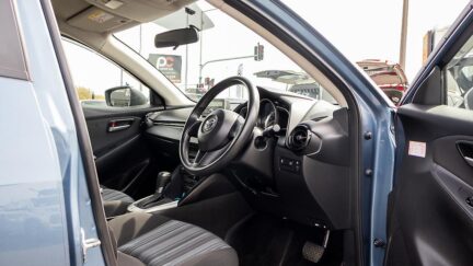 2015 Mazda Demio 13C Push start image 357310