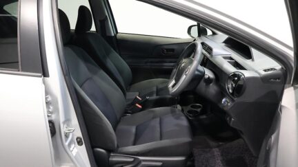 2015 Toyota Aqua S Model, Push Start, Reverse Camera image 356274