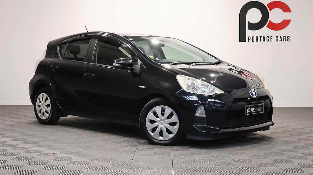 2013 Toyota Aqua S Model, Push Start, Reverse Camera image 355683