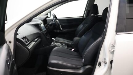 2013 Subaru Legacy Touring Wagon 2.5i Eyesight B-Sport G AWD image 353342