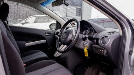 2011 Mazda Demio 13s I stop image 355095