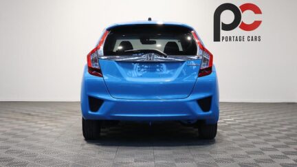 2015 Honda Fit Hybrid F-Package image 357365