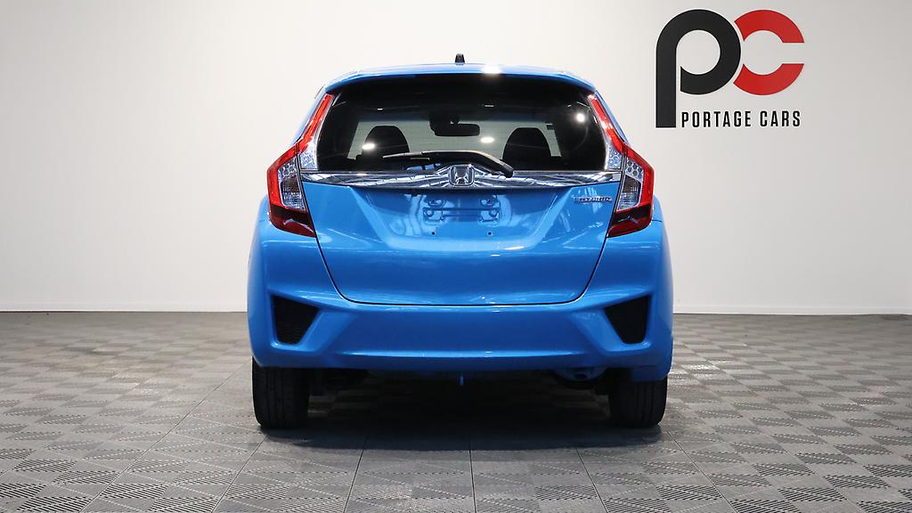 2015 Honda Fit Hybrid F-Package image 357365