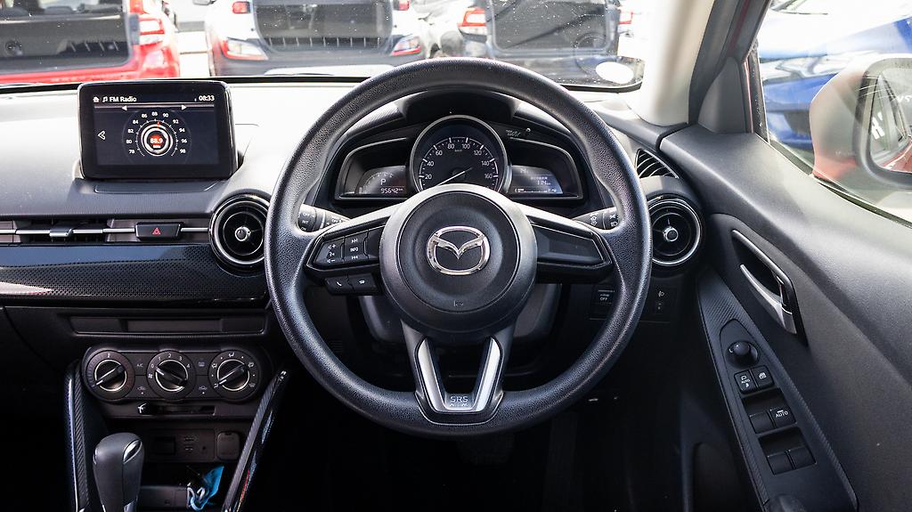 2017 Mazda Demio 13s Skyactiv image 357746