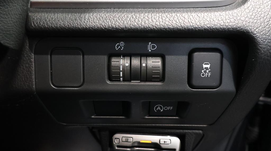 2014 Subaru Impreza Sport 1.6i-L image 356114