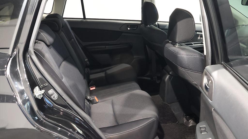 2013 Subaru Impreza Sport 1.6i-L image 356663