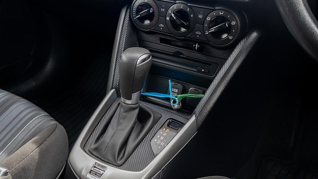 2015 Mazda Demio 13C Push start image 357311