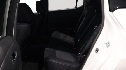2018 Nissan Leaf X Model, 86.55% SOH image 352575
