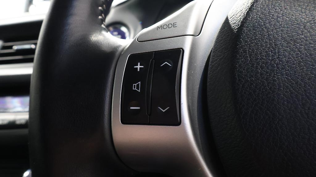 2012 Lexus CT 200h Version C, Low KMs image 356693