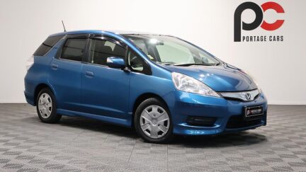 2012 Honda Fit Shuttle Hybrid Smart Selection image 353449