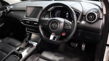 2022 MG HS 2.0PT/4WD/6AT image 355773
